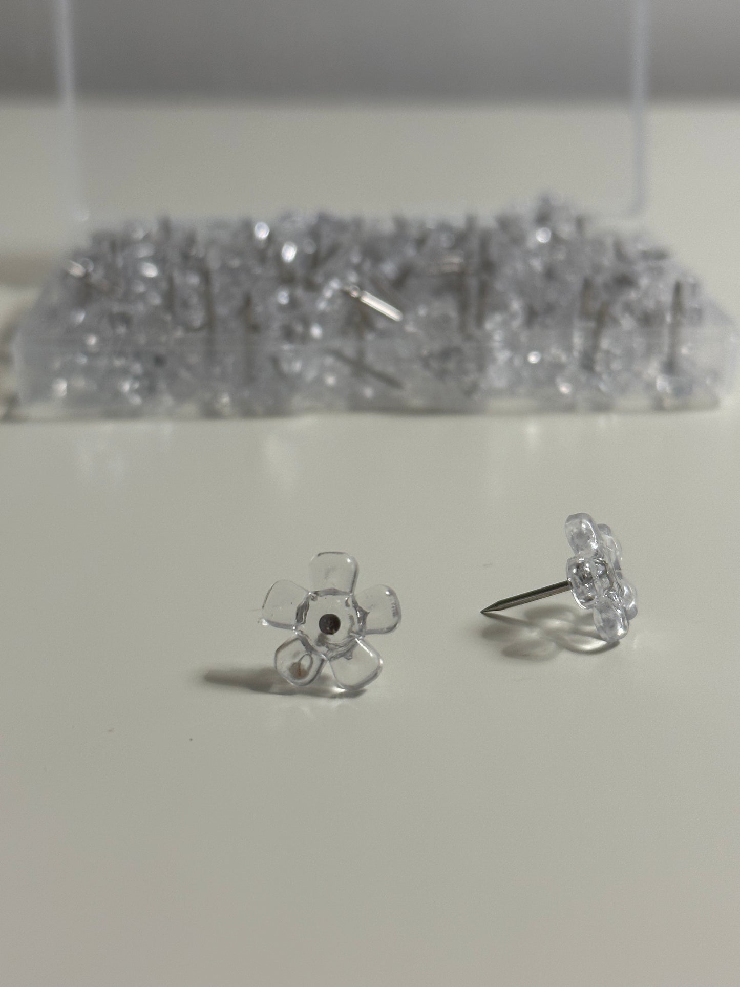 Flowers clips